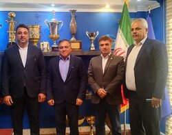 استقلال شروع به دویدن کرد!