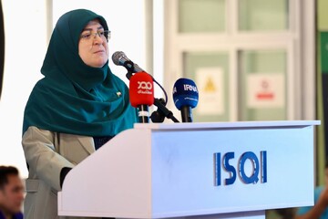 مهاجرانی: دولت از حضور مؤثر بخش خصوصی در رشد اقتصادی حمایت می‌کند