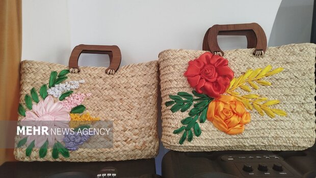 کارآفرینی با دستان خالی؛ وقتی هنر از خانه تا بازار جهانی می‌رسد