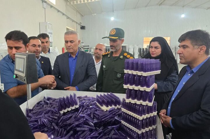 فرماندار گناوه: سرمایهگذاری صنعتی در بندرریگ هدفمند انجام شد فرماندار گناوه: سرمایهگذاری صنعتی در بندرریگ هدفمند انجام شد