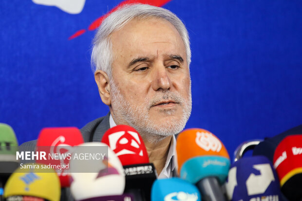 نشست خبری همایش ما و غرب