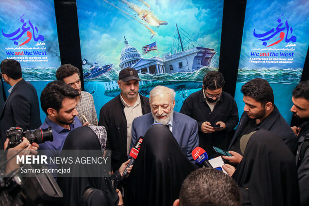 نشست خبری همایش ما و غرب