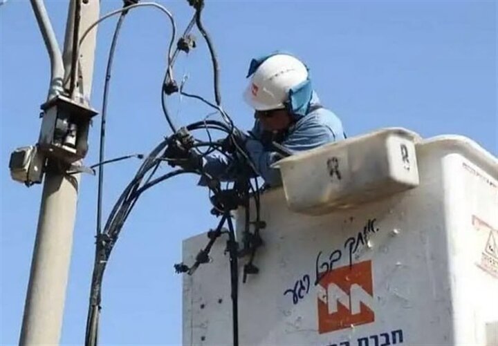 Weeks of power outage in occupied lands incurs financial loss