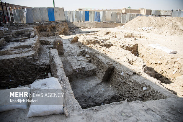 فاز دوم گذر تاریخی کمرزرین اصفهان