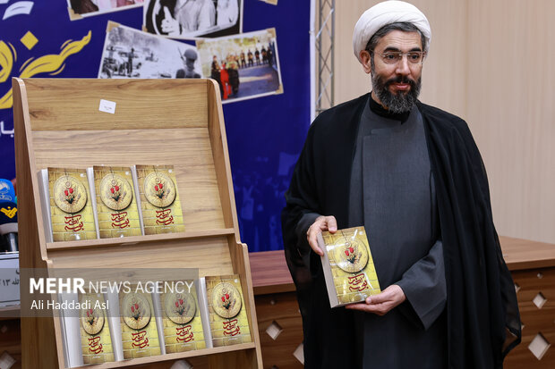 نشست خبری یوم الله ۱۳ آبان