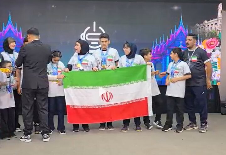 فريق الروبوتات الطلابي الإيراني يفوز ببطولة آسيا