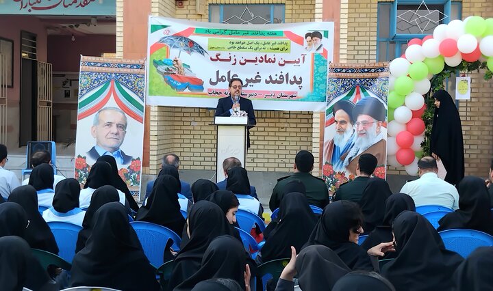 فرماندار دیر: زیرساخت‌ها و جامعه در مقابل آسیب‌ها مقاوم شوند