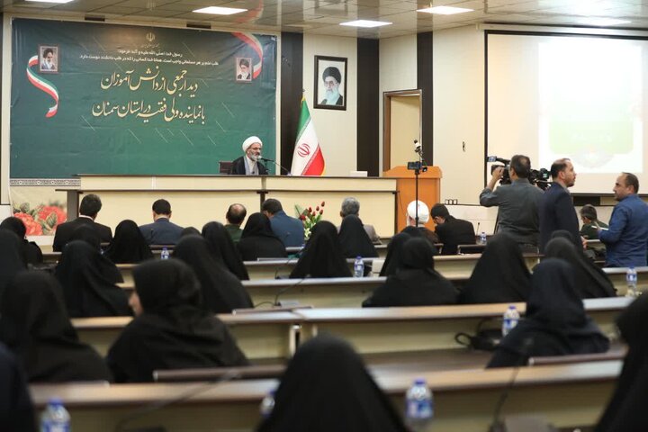 نیاز معنوی دانش‌آموزان تامین شود؛ استکبار جهانی مانع سعادت انسان