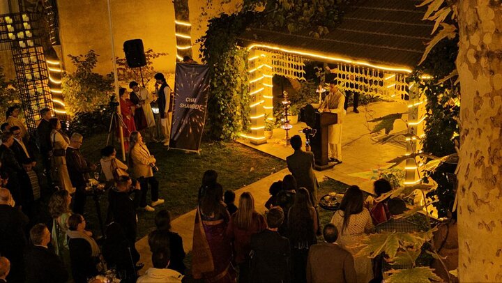 برگزاری مراسم «دیوالی» هندی و شباهتش با چهارشنبه سوری ایرانی + فیلم