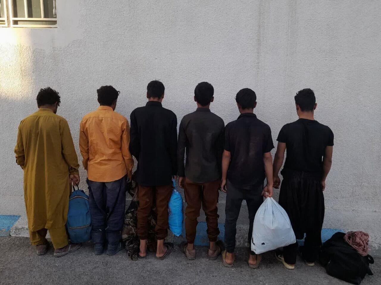 اتباع،پليس،غيرمجاز،ماموران،شهرستان،امنيت