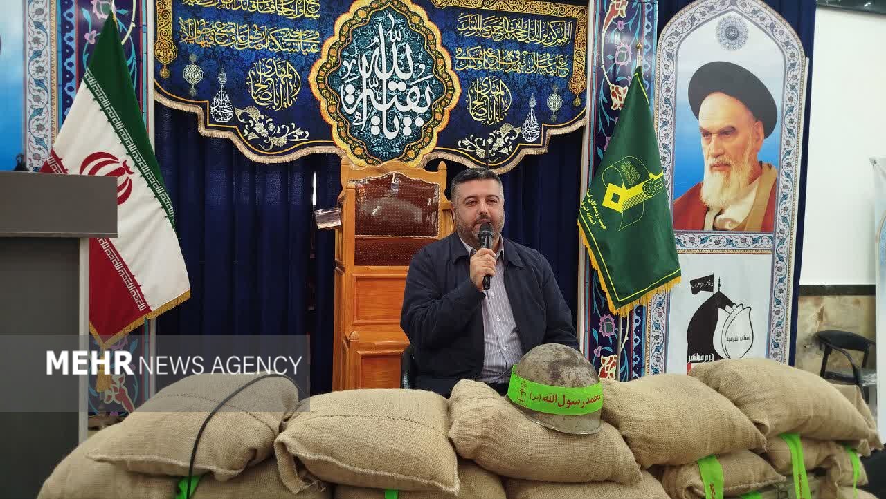 نیازمند: نسل نوجوان با الگوگیری از شهدا مسئولیتپذیری را تمرین میکند نیازمند: نسل نوجوان با الگوگیری از شهدا مسئولیتپذیری را تمرین میکند