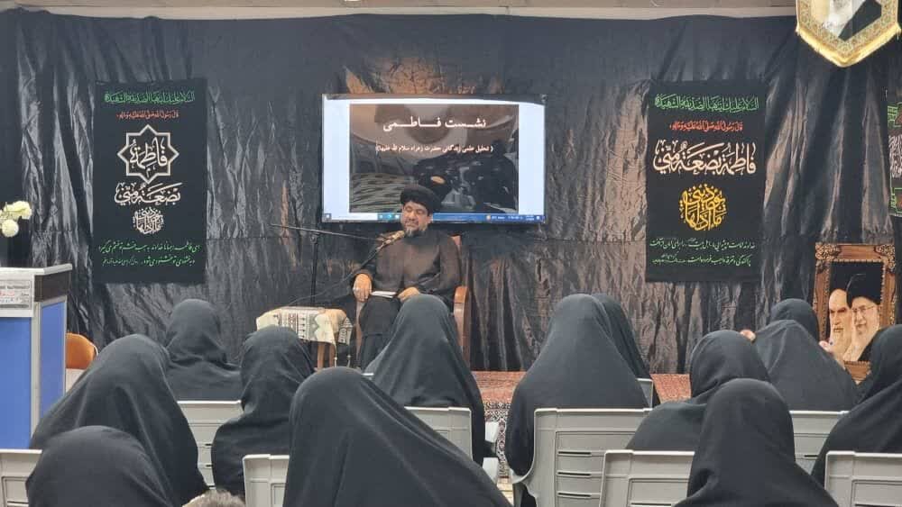 امام جمعه گناوه: حضرت زهرا (س) اسوه و الگو برای همه است