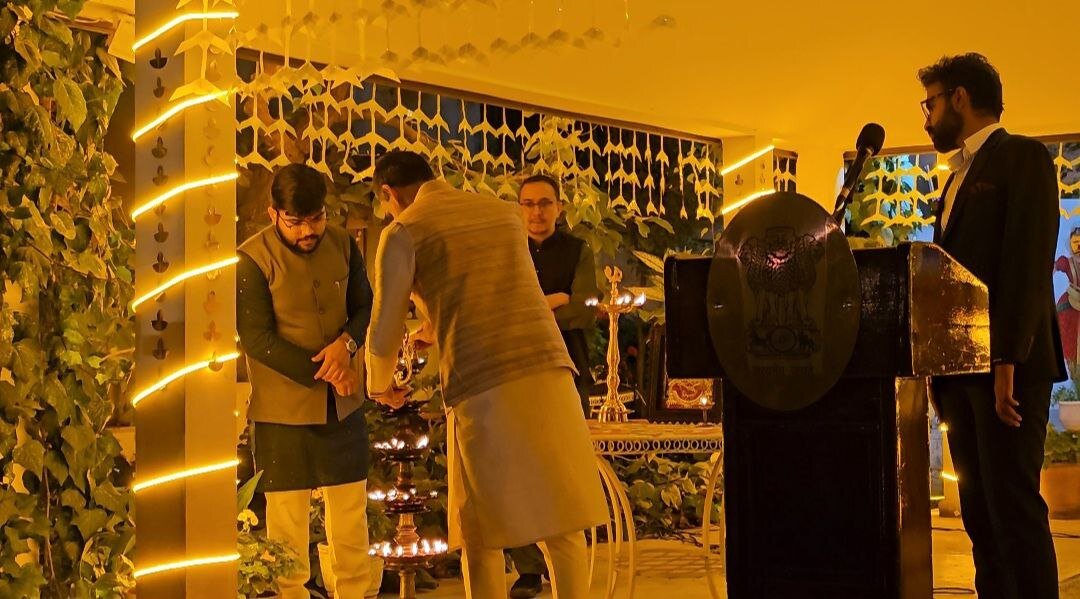 برگزاری مراسم «دیوالی» هندی و شباهتش با چهارشنبه سوری ایرانی فیلم