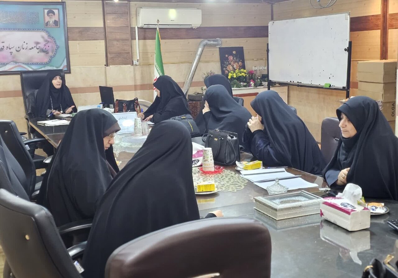 رهنما: تغییر نگرش به فرزند آوری نیازمند کار فرهنگی و رسانه‌ای عمیق است