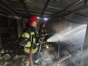 آتش‌سوزی انبار لوازم برقی در شیراز مهار شد