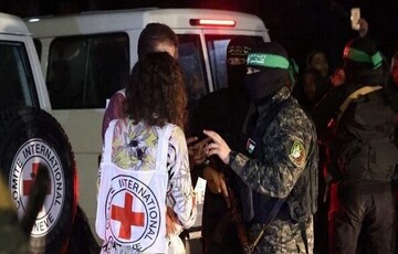 الكيان الصهيوني يتسلم جثث ثلاثة أسرى صهاينة في غزة