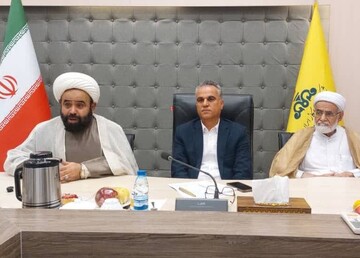 عاشوری: فعال‌سازی گمرک حق مردم سیراف است