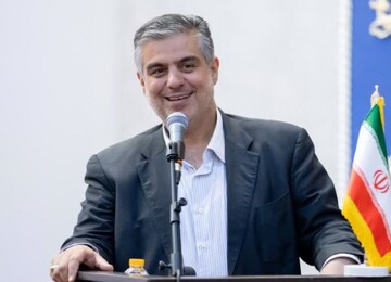 ۹ نیروگاه خورشیدی در استان مرکزی
با دستور رئیس جمهور بهره‌برداری شد