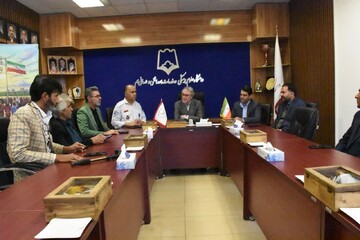 رادفر: علوم پزشکی بم برای تضمین پایداری خدمات سلامت تلاش می کند