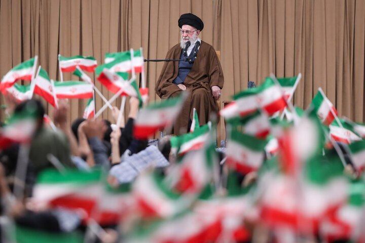 الخلاف بين الجمهورية الإسلامية والولايات المتحدة جوهري وليس تكتيكيا