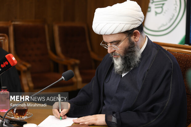 جلسه مرکز راهبری بانوان با نمایندگان عضو فراکسیون زنان مجلس 15