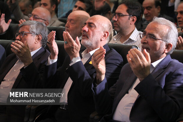 نخستین یادواره فرماندهان و مدیران شهید بهداری رزمی دفاع مقدس 25