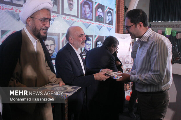 نخستین یادواره فرماندهان و مدیران شهید بهداری رزمی دفاع مقدس 33