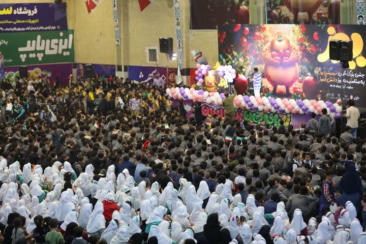 «سفر یوز به شهر انار» شادی و آموزش را در مدارس ساوه گسترش میدهد