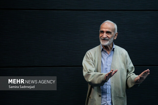 آیین بزرگداشت چهره‌ی ماندگار اندیشه‌ی مقاومت