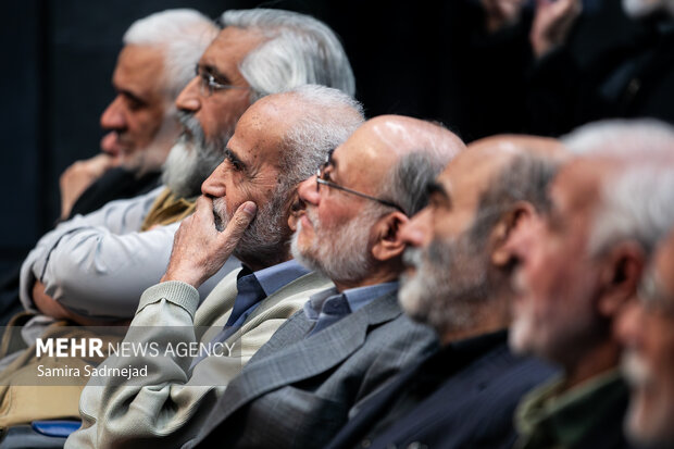 آیین بزرگداشت چهره‌ی ماندگار اندیشه‌ی مقاومت