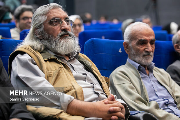 آیین بزرگداشت چهره‌ی ماندگار اندیشه‌ی مقاومت