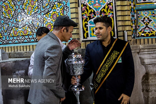 حال و هوای حرم بانوی کرامت در شب شهادت حضرت زهرا(س)