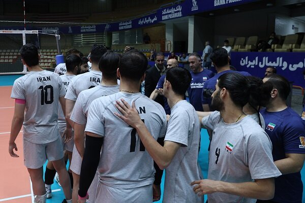 ساعت،–،آبان،ايران،چاد،عربستان