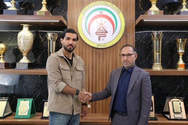 فجرسپاسي،استقلال،تيم