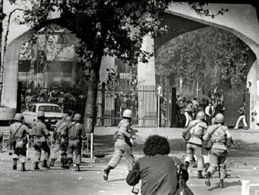 Tarihten bir kesit; İran'da "Küresel Emperyalizme Karşı Milli Mücadele Günü"