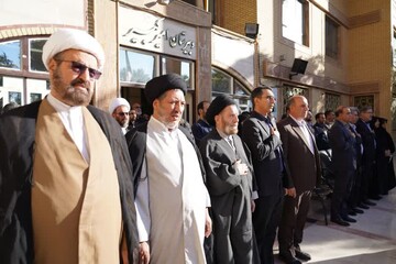 ۱۳ آبان نشانه بیداری و استقلال ملت ایران است