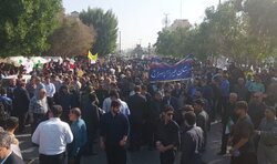 ۱۳ آبان پرشور در بوشهر؛ فریاد استکبارستیزی در ساحل خلیج فارس