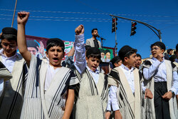 راهپیمایی ۱۳ آبان در شهرکرد