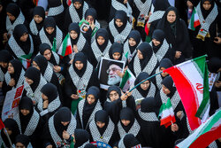 دانش‌آموزان محور برنامه‌های فرهنگی و تربیتی ۱۳ آبان در لرستان