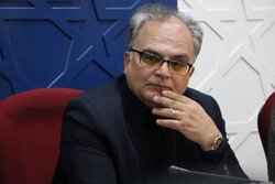 فرماندار سمنان خواستار نوسازی کتابخانه‌ها و جذب ۱۷ هزار عضو جدید شد