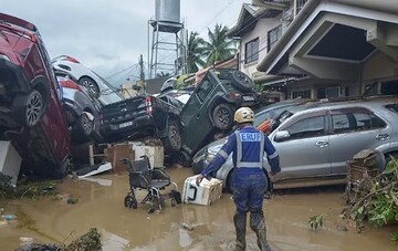 Filipinler'i tayfun vurdu: 26 ölü