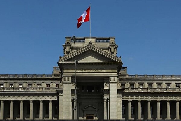 Peru, Meksika ile diplomatik ilişkileri kesti