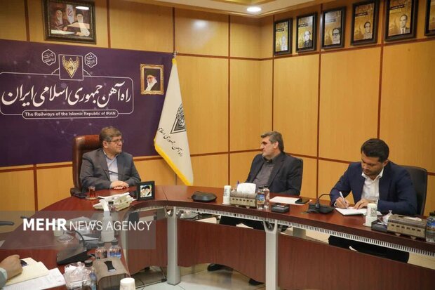 وعده راه‌آهن برای تخصیص قطار ویژه از مبدا تهران به استان سمنان