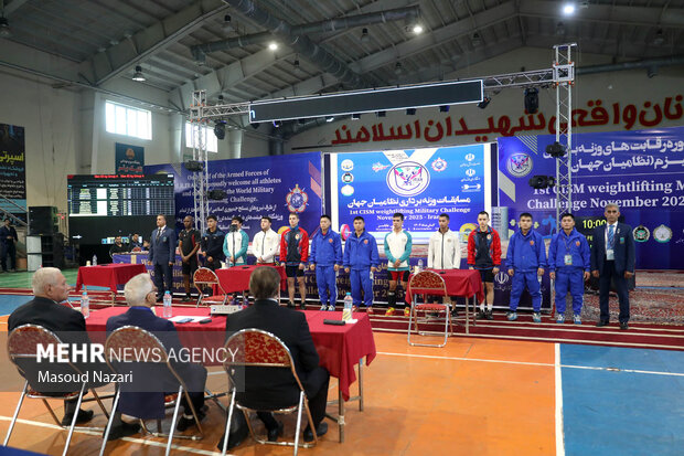 آیین افتتاحیه اولین دوره مسابقات وزنه برداری سیزم 19
