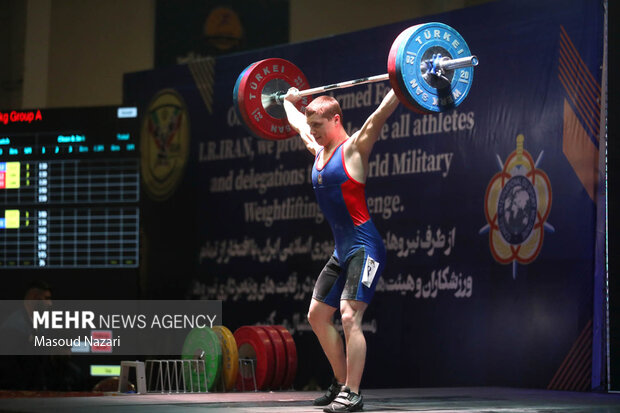 آیین افتتاحیه اولین دوره مسابقات وزنه برداری سیزم 20