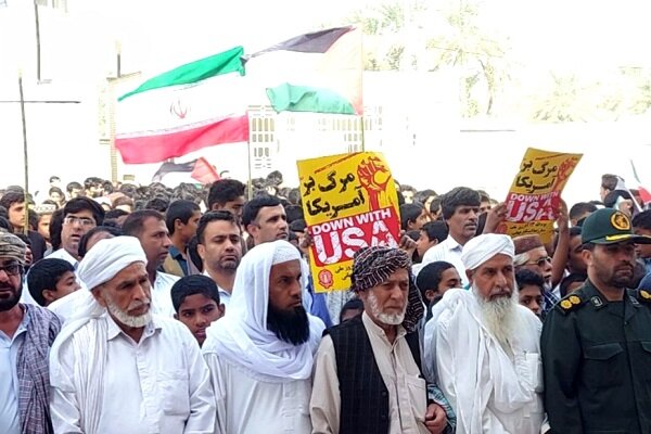 طنین شعار مرگ بر آمریکا از دل نخلستان های قصرقند