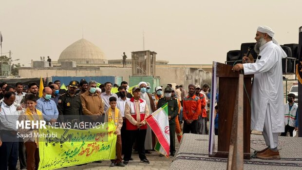 راهپیمایی ۱۳ آبان در بندر جاسک برگزار شد