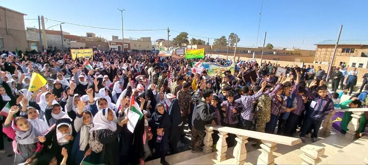 اردستان؛ جلوه‌گاه بصیرت و استکبارستیزی در ۱۳ آبان ۱۴۰۴