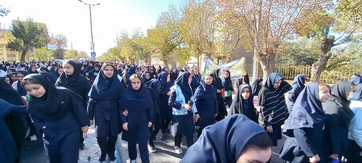 اردستان؛ جلوه‌گاه بصیرت و استکبارستیزی در ۱۳ آبان ۱۴۰۴