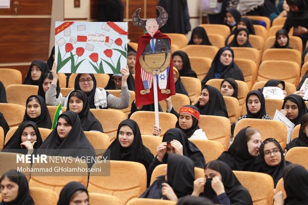 راهپیمایی ۱۳ آبان در بوشهر
